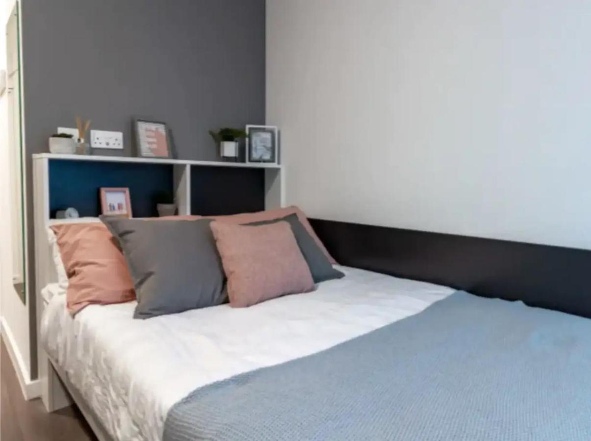 Modern Rooms In Wembley, Sk Лондон Екстериор снимка