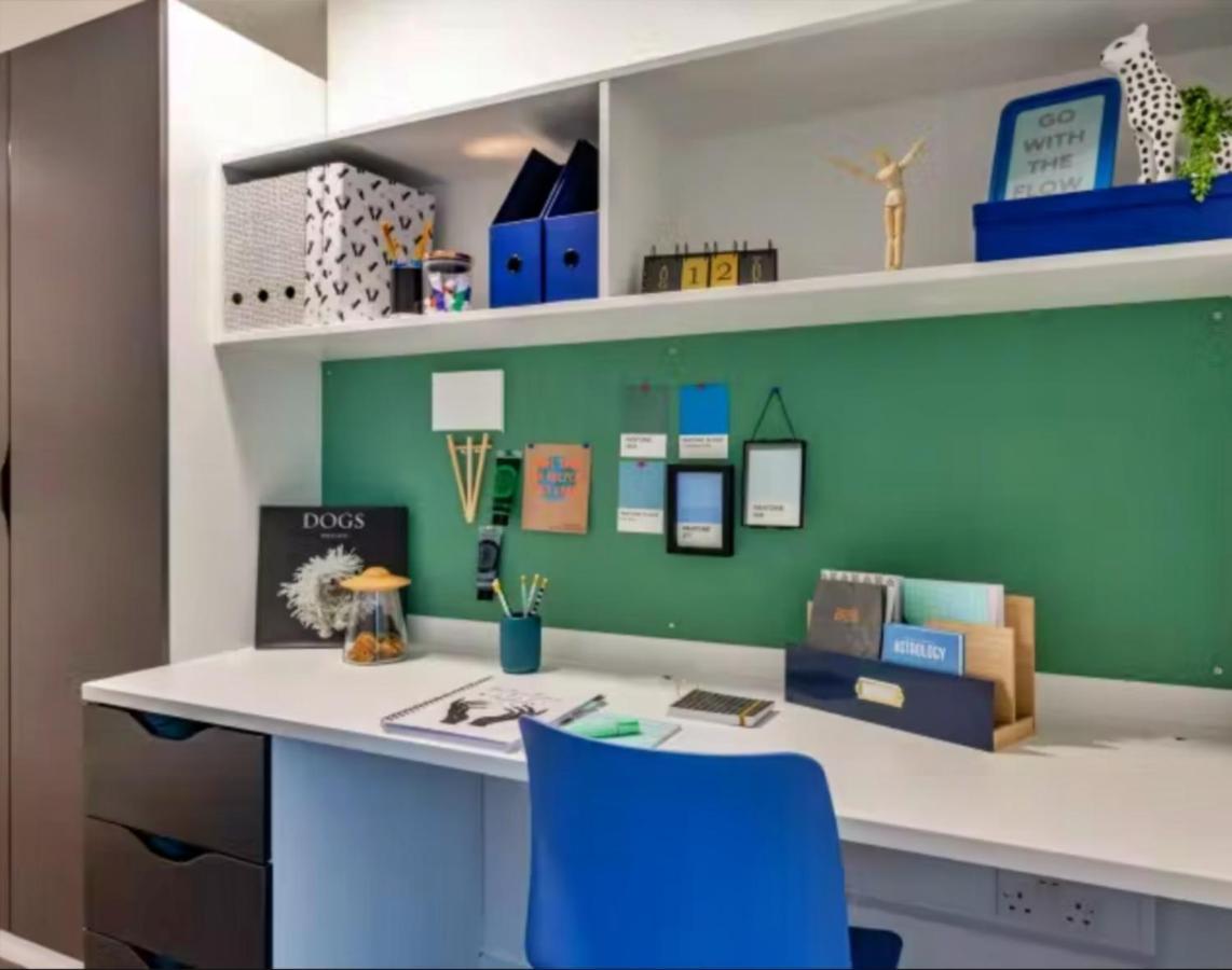 Modern Rooms In Wembley, Sk Лондон Екстериор снимка