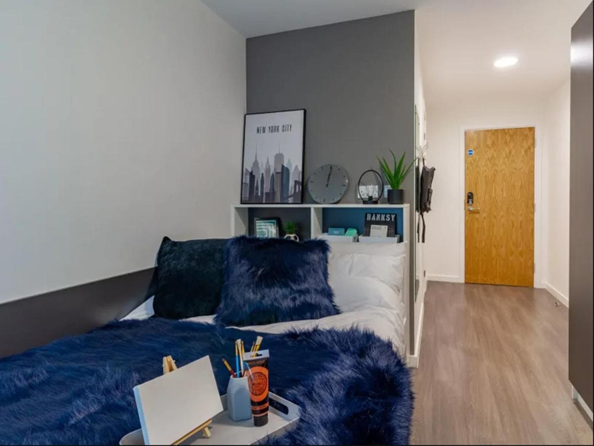 Modern Rooms In Wembley, Sk Лондон Екстериор снимка