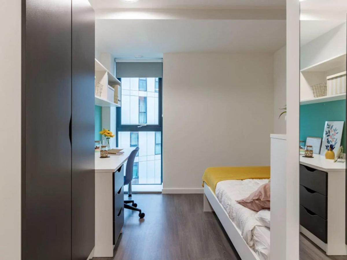 Modern Rooms In Wembley, Sk Лондон Екстериор снимка