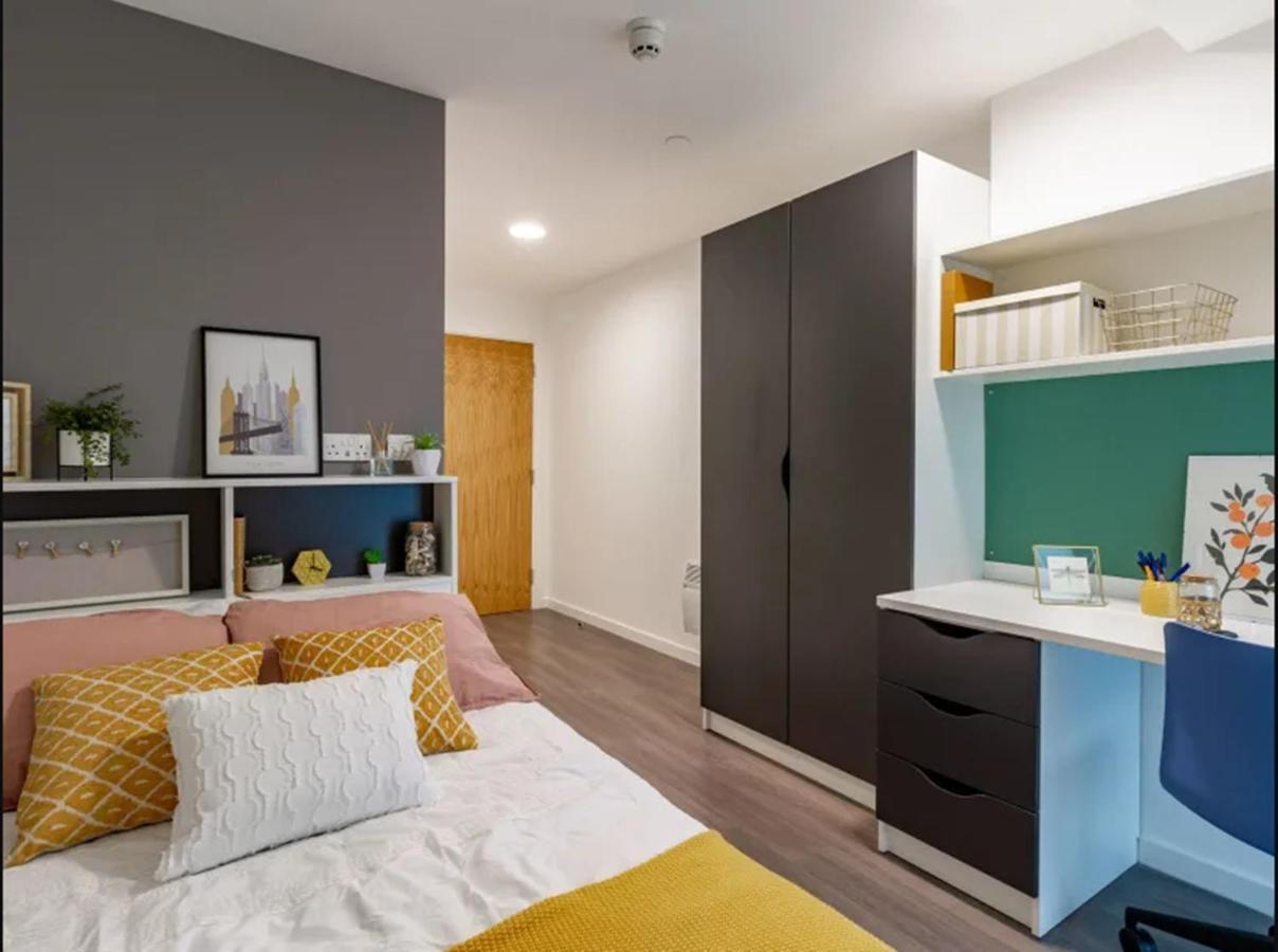 Modern Rooms In Wembley, Sk Лондон Екстериор снимка
